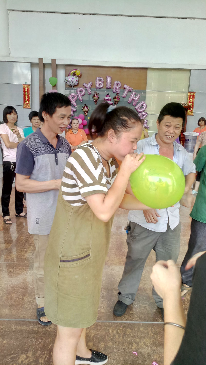 和佳庭蹲便器水箱生日會(huì)現(xiàn)場